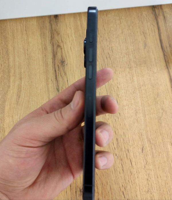 Iphone 16 pro max 256 black 19 sikl