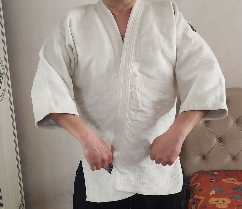 Продам Кимоно оригинал