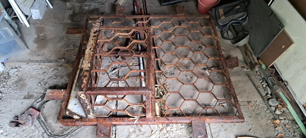 Оконая решётка недорого.