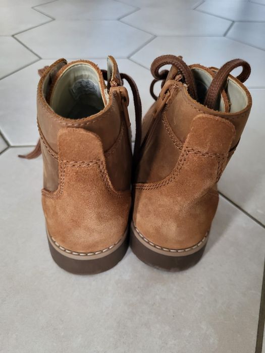 Ghete de piele Clarks, maro deschis, m. 32½, 20 cm