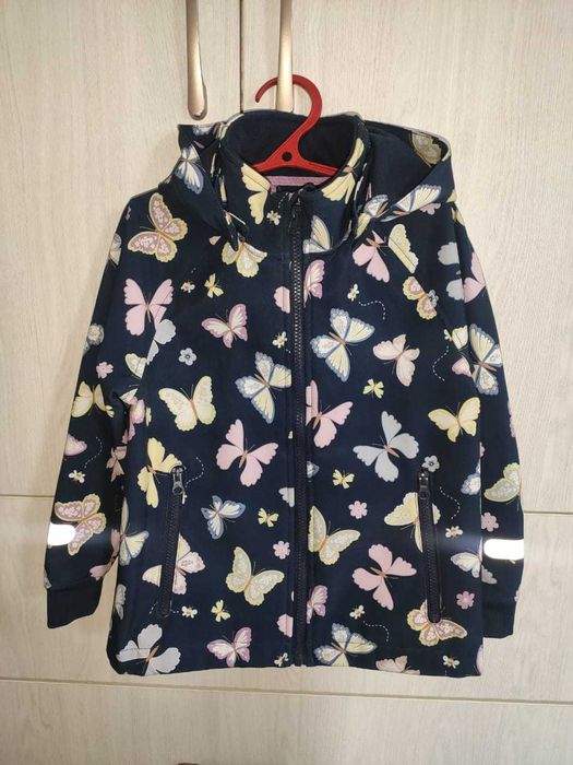 Куртка осенняя на девочку