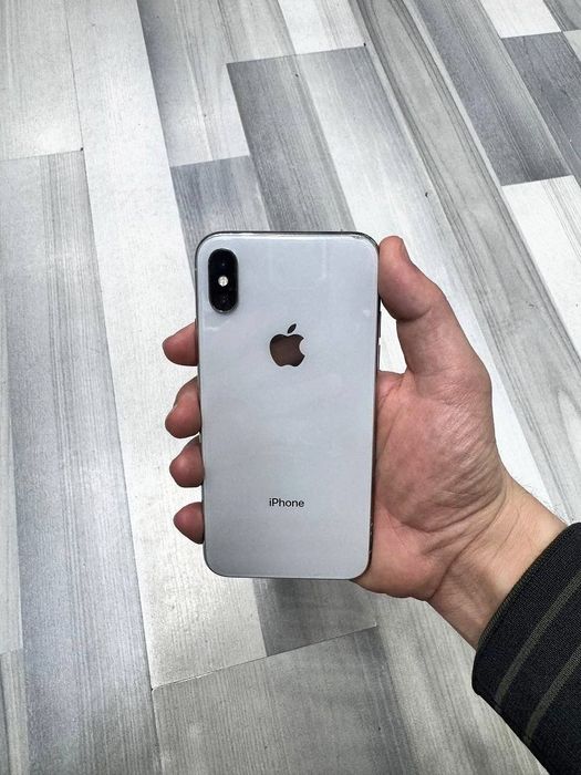 IPHONE X apple..