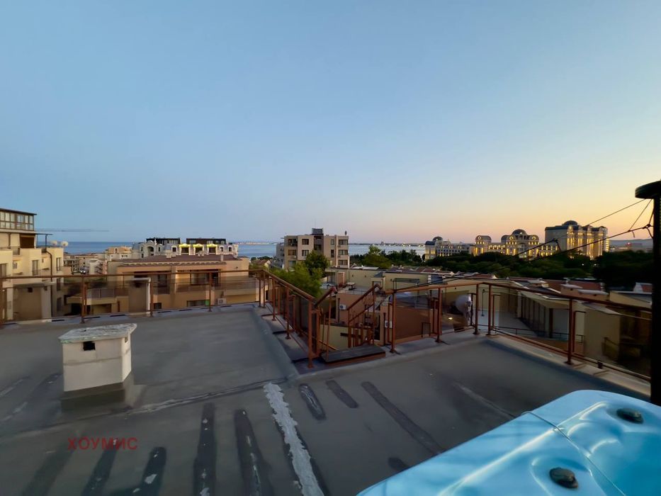 Многостаен апартамент 295 кв.м продава Свети Влас | Панорамна гледка