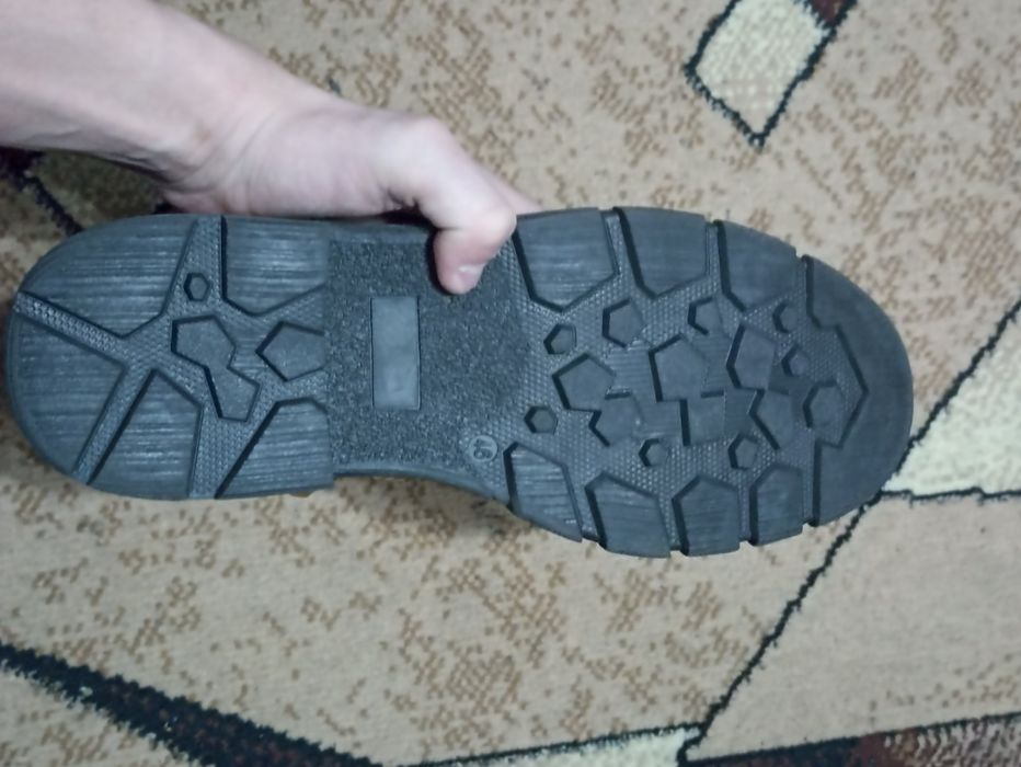 Продам  ботинки TOM TAILOR