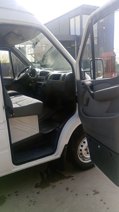 Se vinde Mercedez Sprinter an 2003