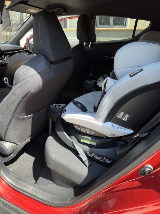 Toyota c-hr 2023 1.8L hybrid echipare Cult