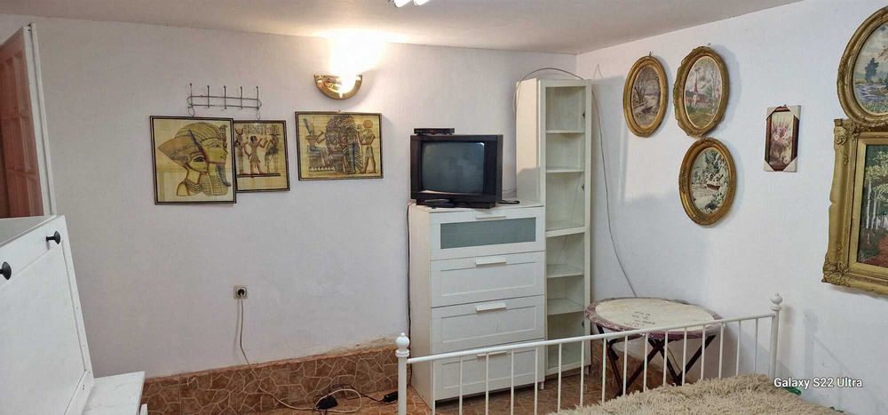 Стаи под наем в центъра на Перник