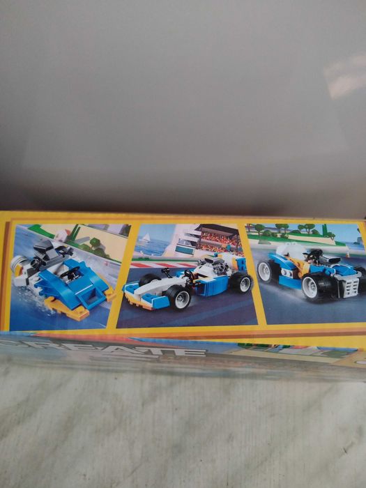 Конструктор лего 3 / 1,.  6+.