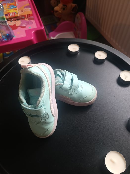 Adidași Puma turcoaz