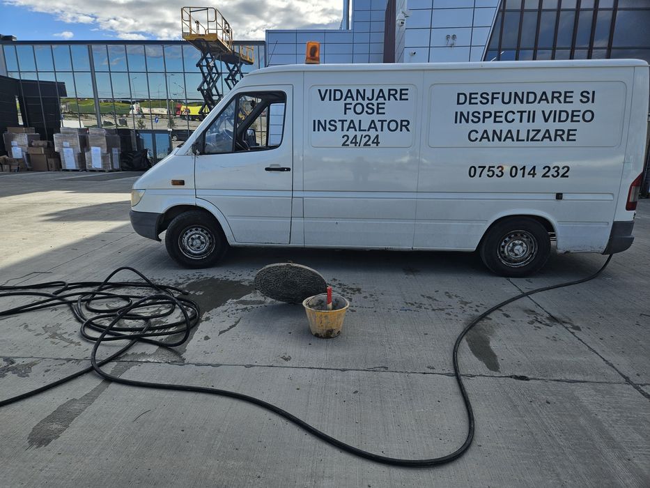 Desfundare canalizare Vidanjare Inspectii video canalizare