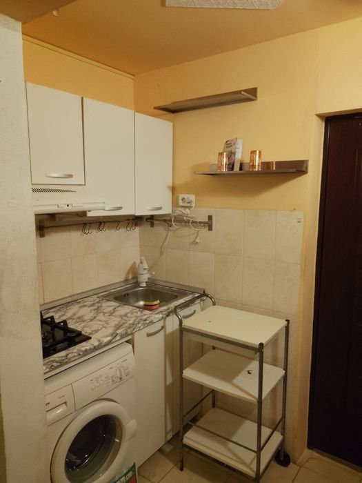 Garsoniera  de,inchiriere