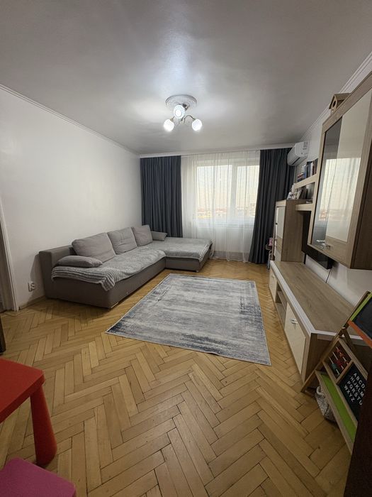 Apartament 3 camere | Zona Liceul Odobescu | ETAJ INTERMEDIAR | 70 MP | 94.990 € UȘOR NEGOCIABIL
