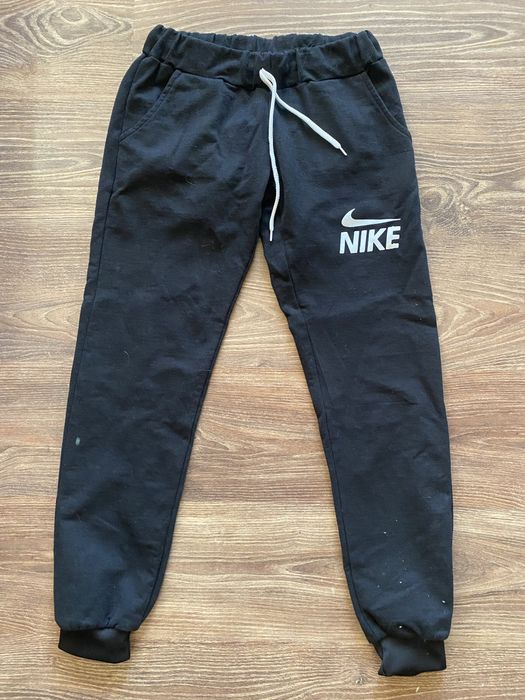 Долнища Nike / Найк