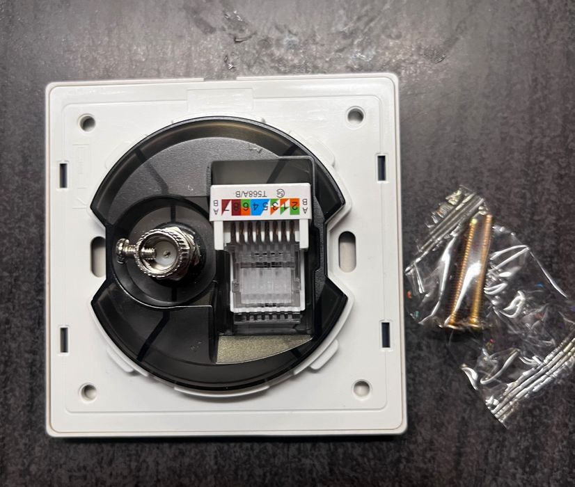 Розетка 2в1 за TV и интернет