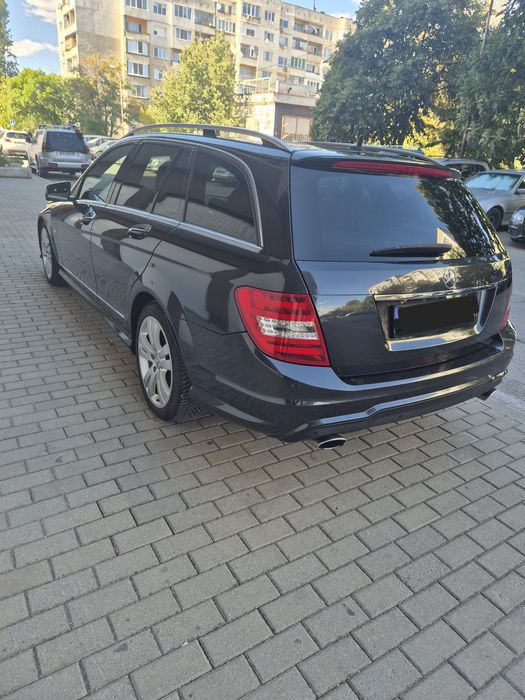 Мерцедес C 300 4 Matic