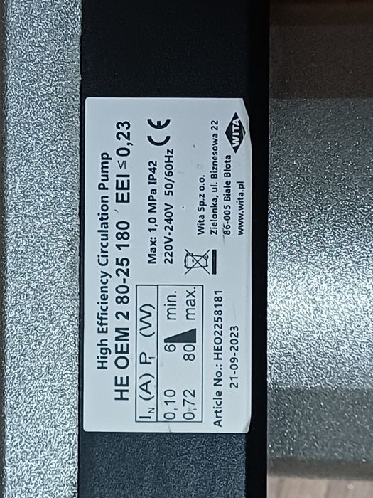 Pompa recirculare WITA cu putere reglabila. Are doar un an de function