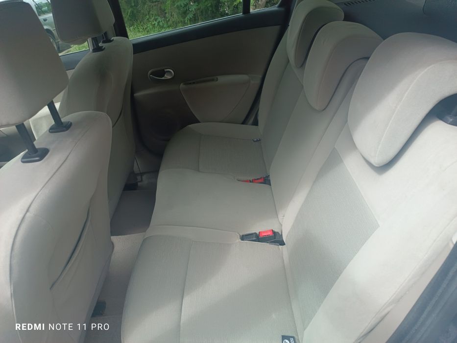 Рено Клио 1,6 (хечбек)