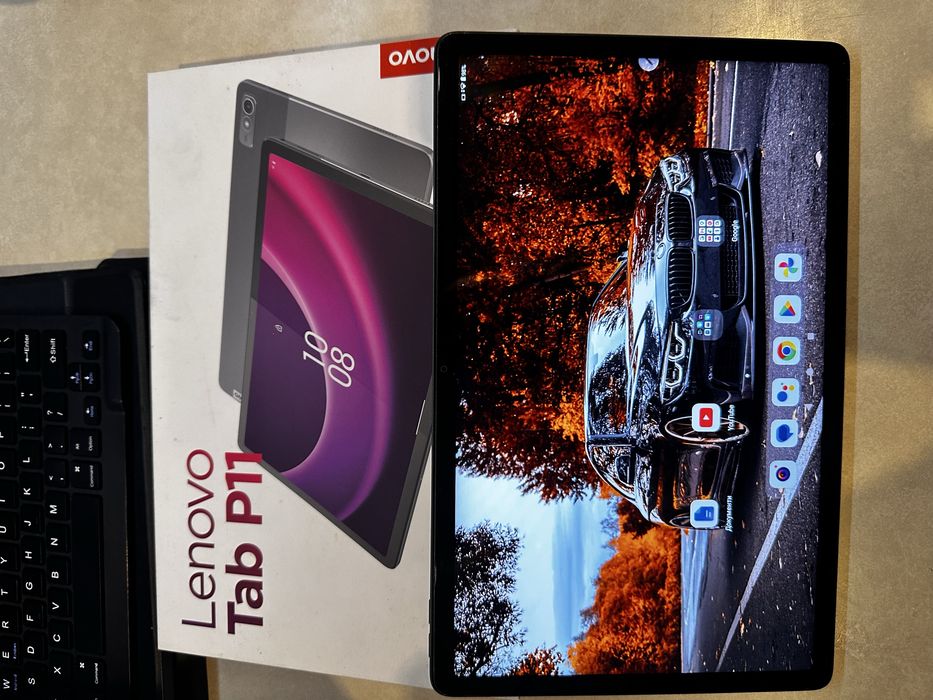 Продавам таблет Lenovo Tab P11