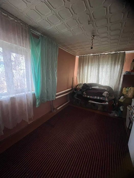 Продается 3 - х комнатный дом в центре города