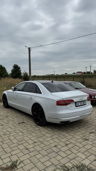 Audi A8 Long