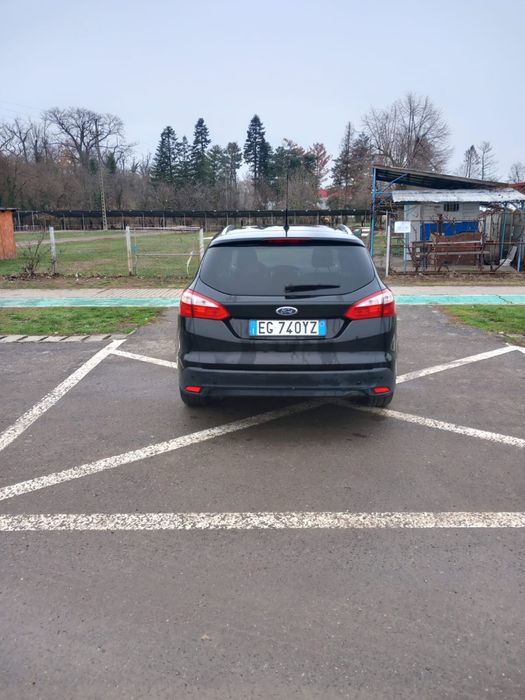 Vand Ford Focus / 1.6 TDCI ,euro 5 / an 2012 / TITANIUM