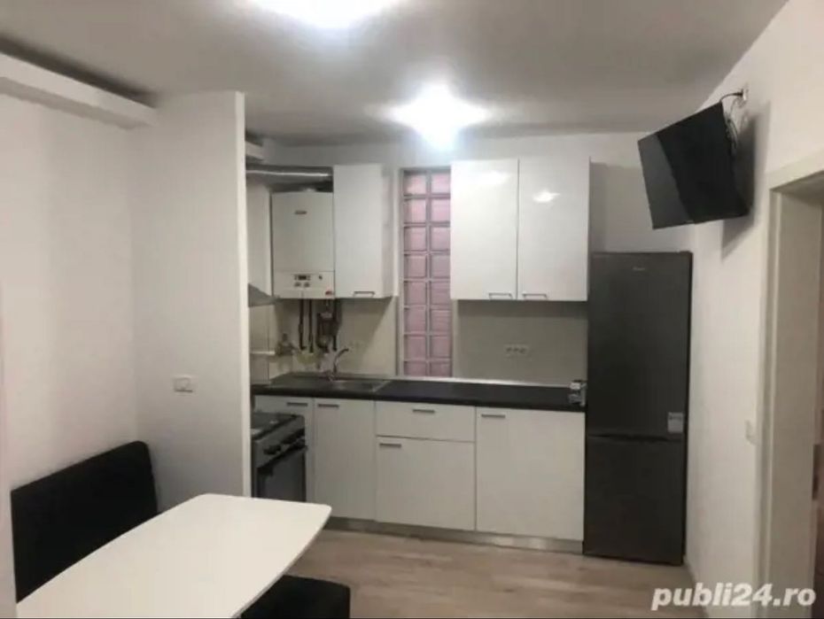 Shopping City proprietar inchiriez 2cam, 330eur, bloc nou, totul nou