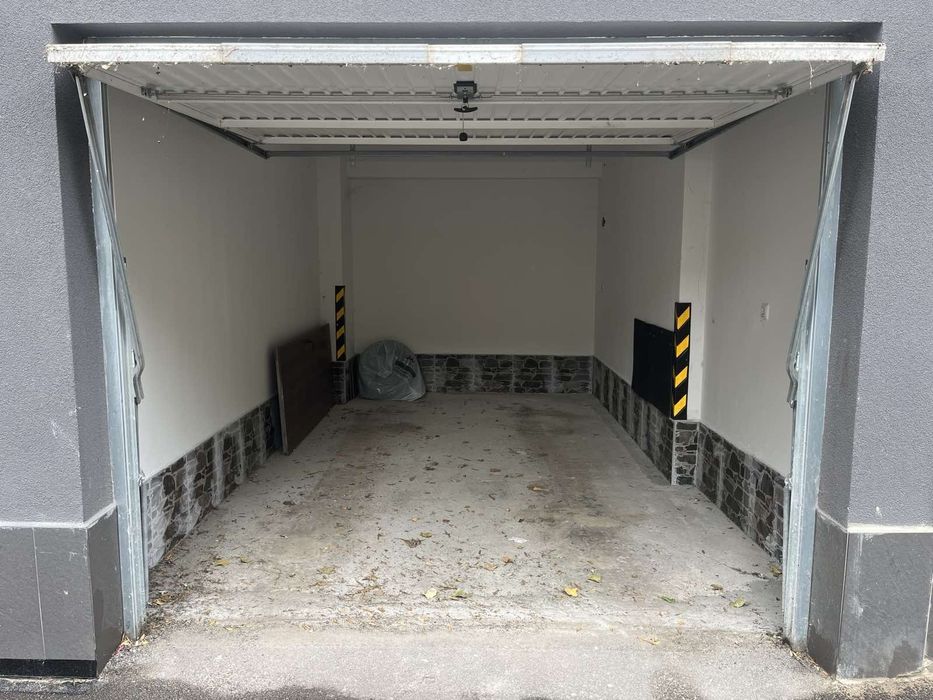 Дава се под наем Гараж / Паркомясто в София, Красна поляна 3 - 16 кв.м за 132.6 € - Снимка #2