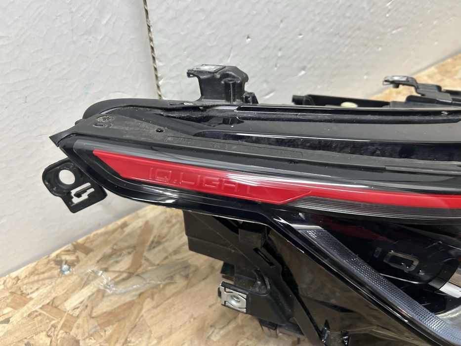 Far faruri VW Golf 8 GTI iQ led adaptiv 2020-2024 dreapta