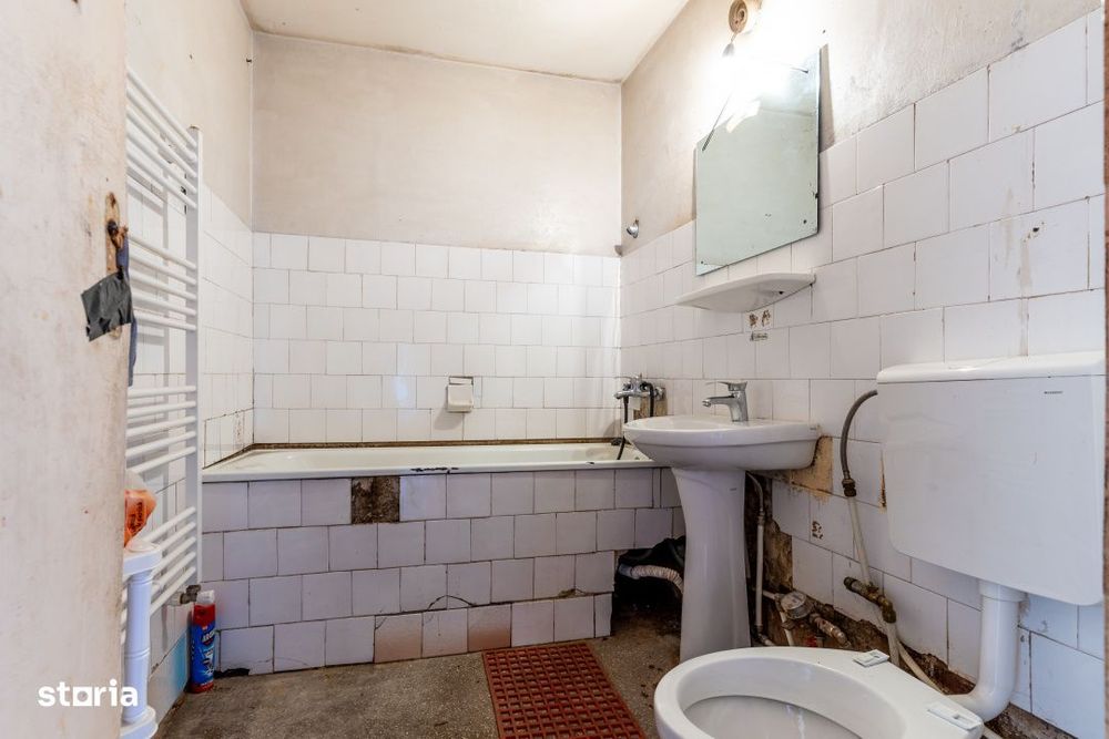 Apartament 3 camere decomandat, 65 mp, Intre Lacuri, Comision 0%