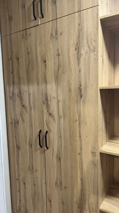 Шкаф в прихожую