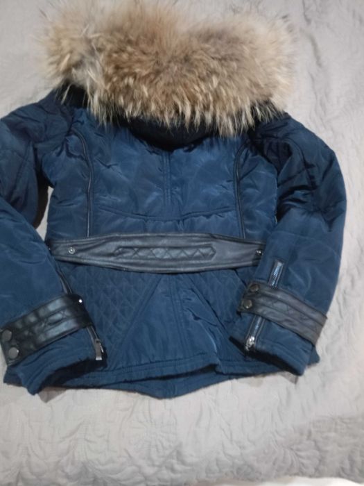 Дамско яке L размер