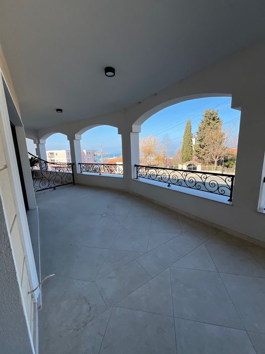 Продава се Двустаен апартамент в Черноморец - 81 кв.м за 1420 €/кв.м - Снимка #15