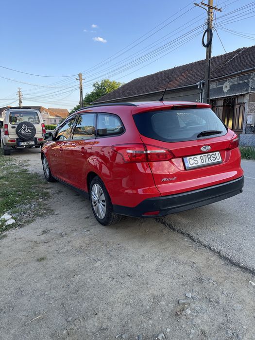 FORD Focus 2015 — imagine 4