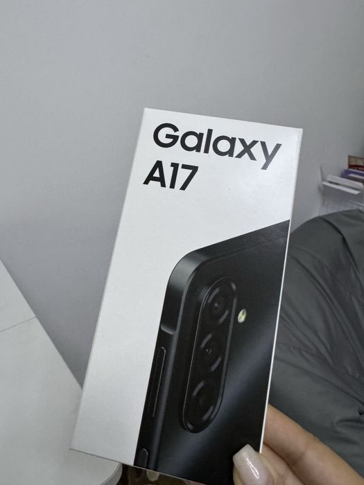Продам Galaxy A17, 256 новый