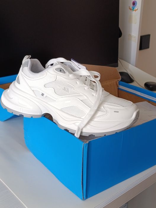 Кросовки warrior 42 (260мм)