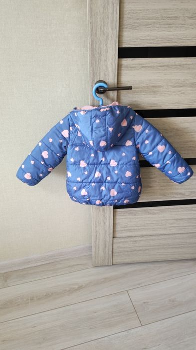 Весенняя куртка на девочку 4-5 лет