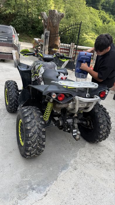 Can am renegade 1000r