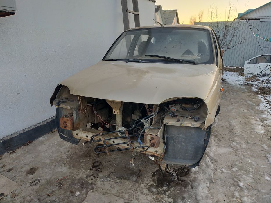 Нива Шевроле по частям.