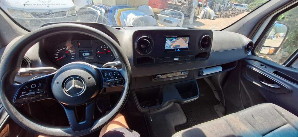 Mercedes-Benz Sprinter W907 OM651 2019Г. Дълга база НА ЧАСТИ