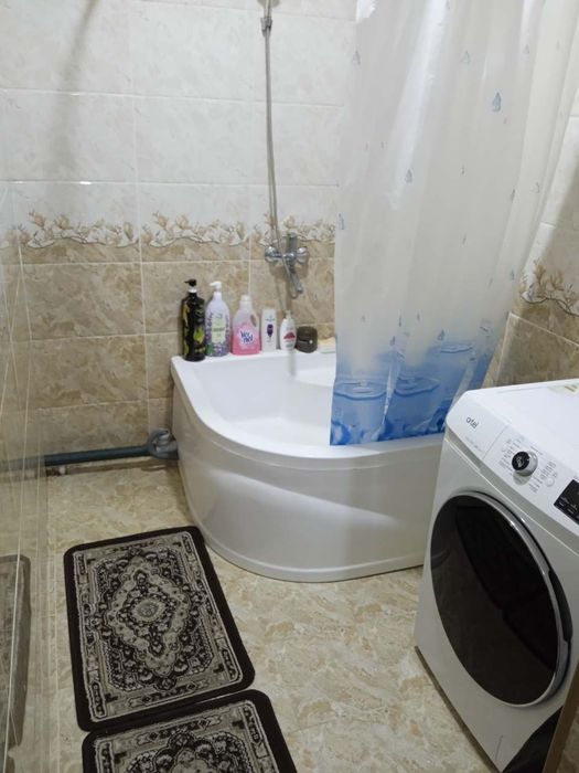 Фаргона марказида 3 хонали Янги уй сотилади.