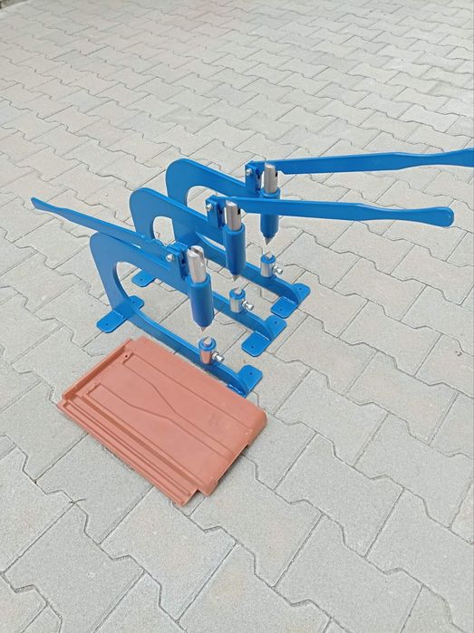 Машина за рязане (чупене) на керемиди,  гилотина за керемиди