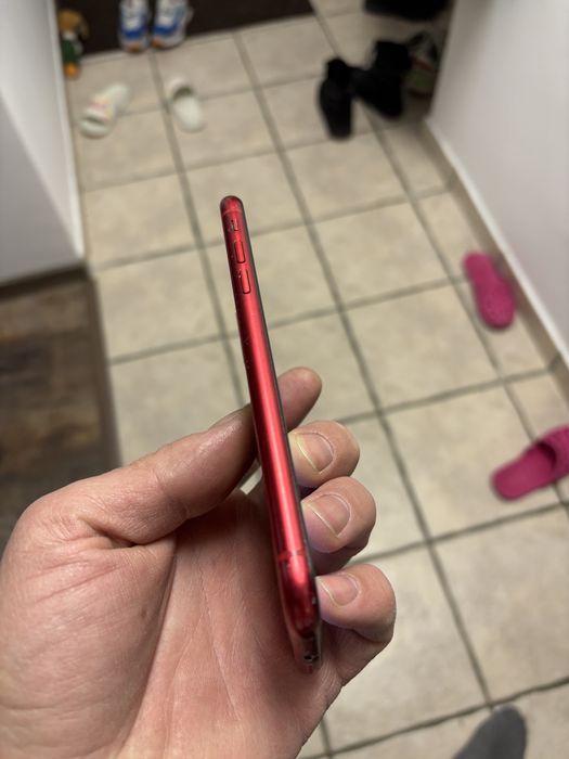 Iphone 11 red edition