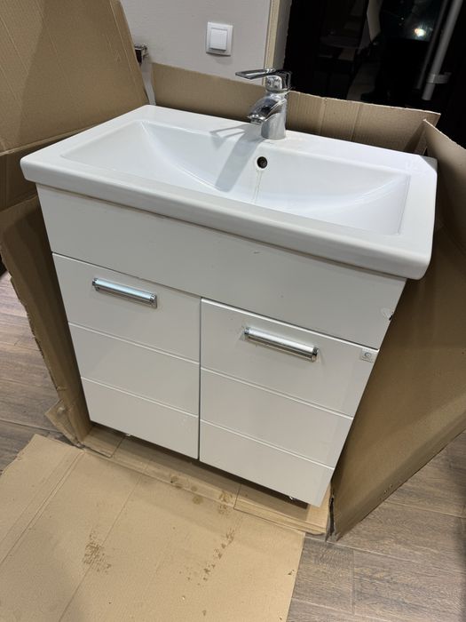 Тумба с раковиной