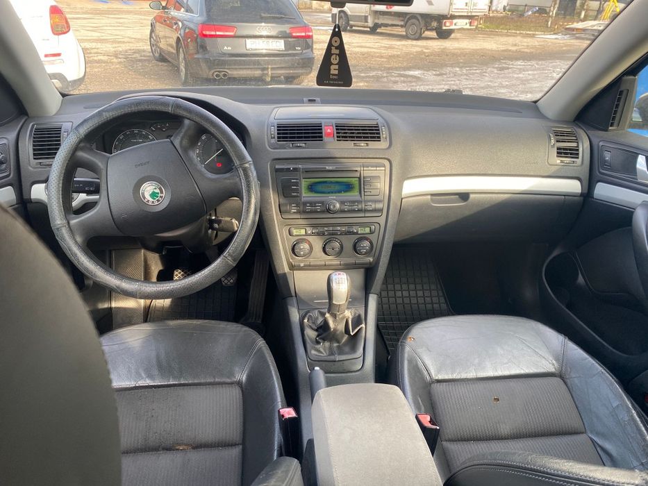 Skoda Octavia 2 1.9 4x4
Proprietar în acte
Motorizare 1.9 
Este 4x4