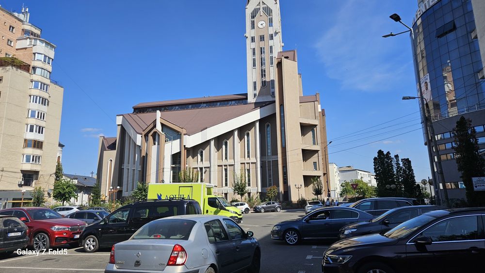 Inchiriez spatiu comercial Mihai Viteazul