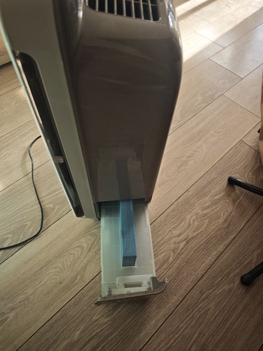 Пречиствател и Овлажнител Philips.