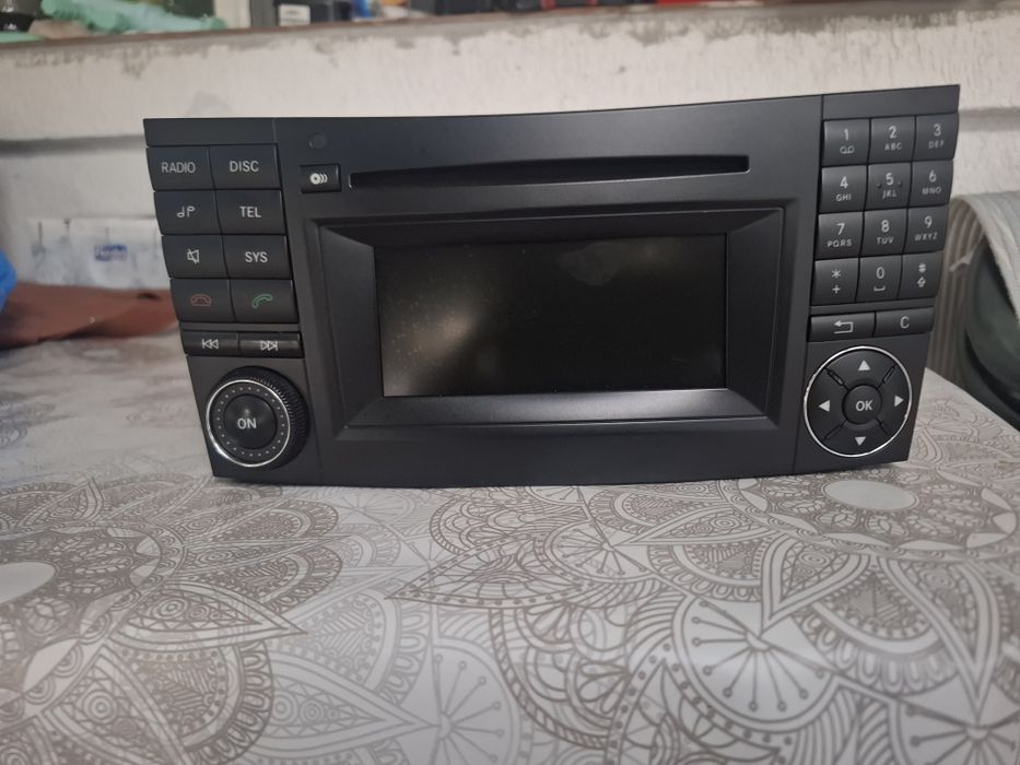 Vând Navigație Mercedes E class