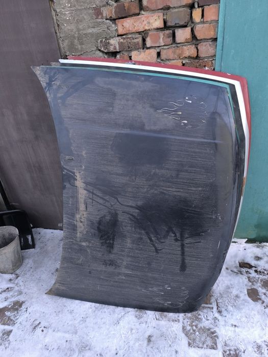 Капот Фольксваген гольф 3