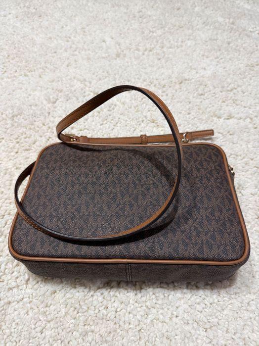 Geanta crossbody Michael Kors