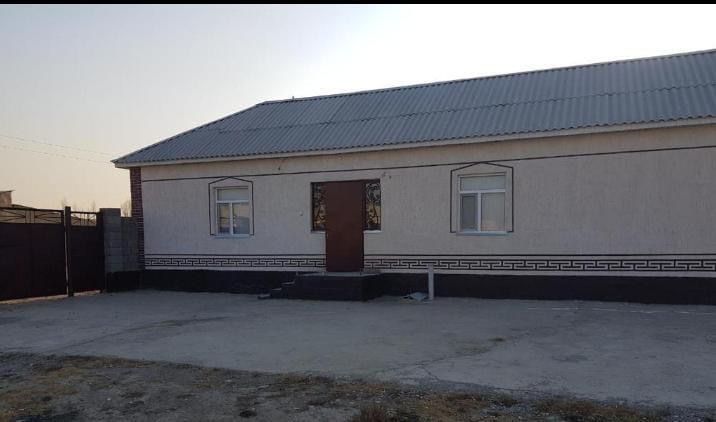 3 болмелі уй  узак мерзімге арендага беріледи жаңа калага жакын жерде